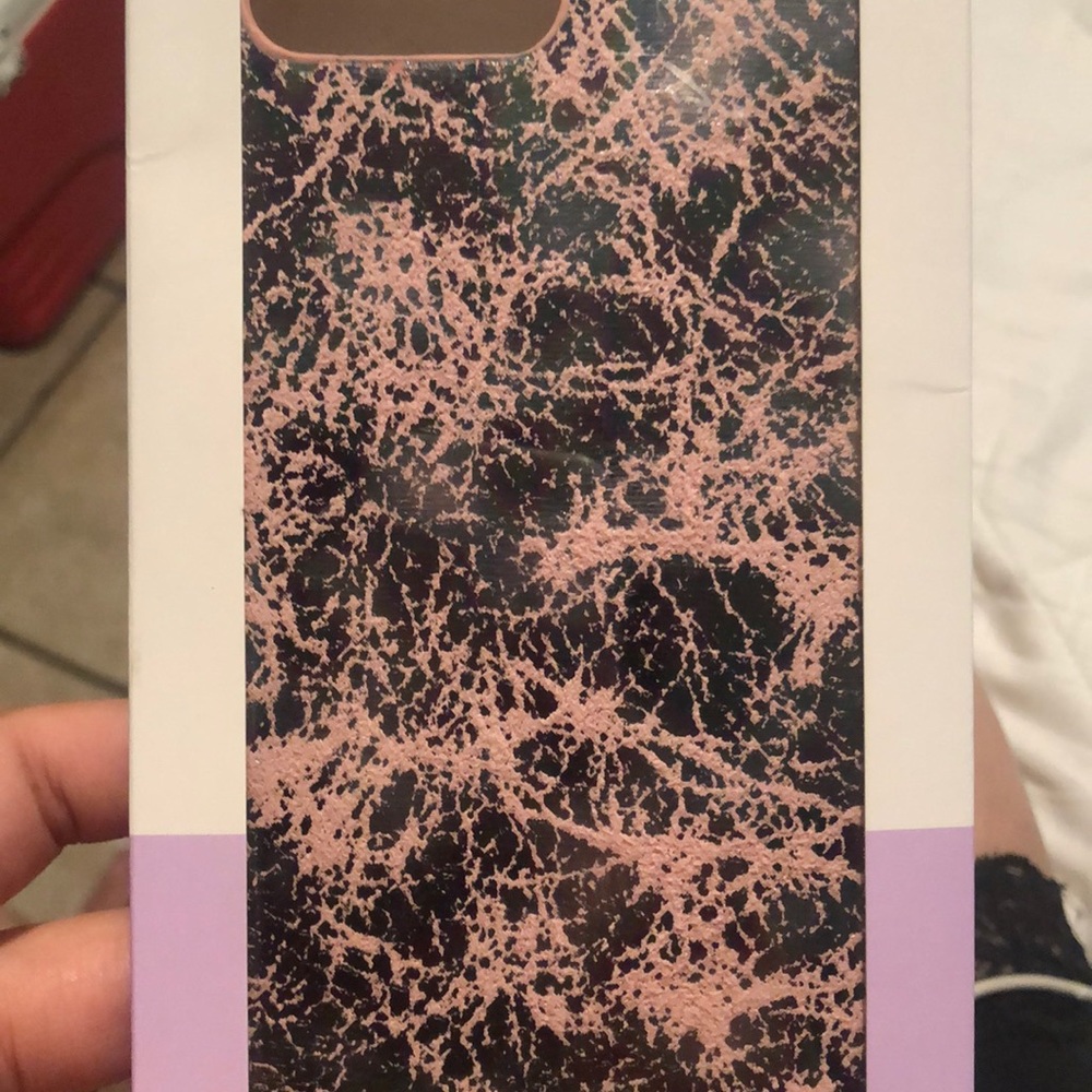 iPhone 6/7/8 Plus Case - Picture 5 of 8